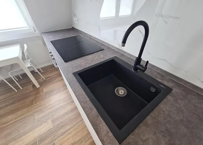 Elegante Porta Susa Apartmán